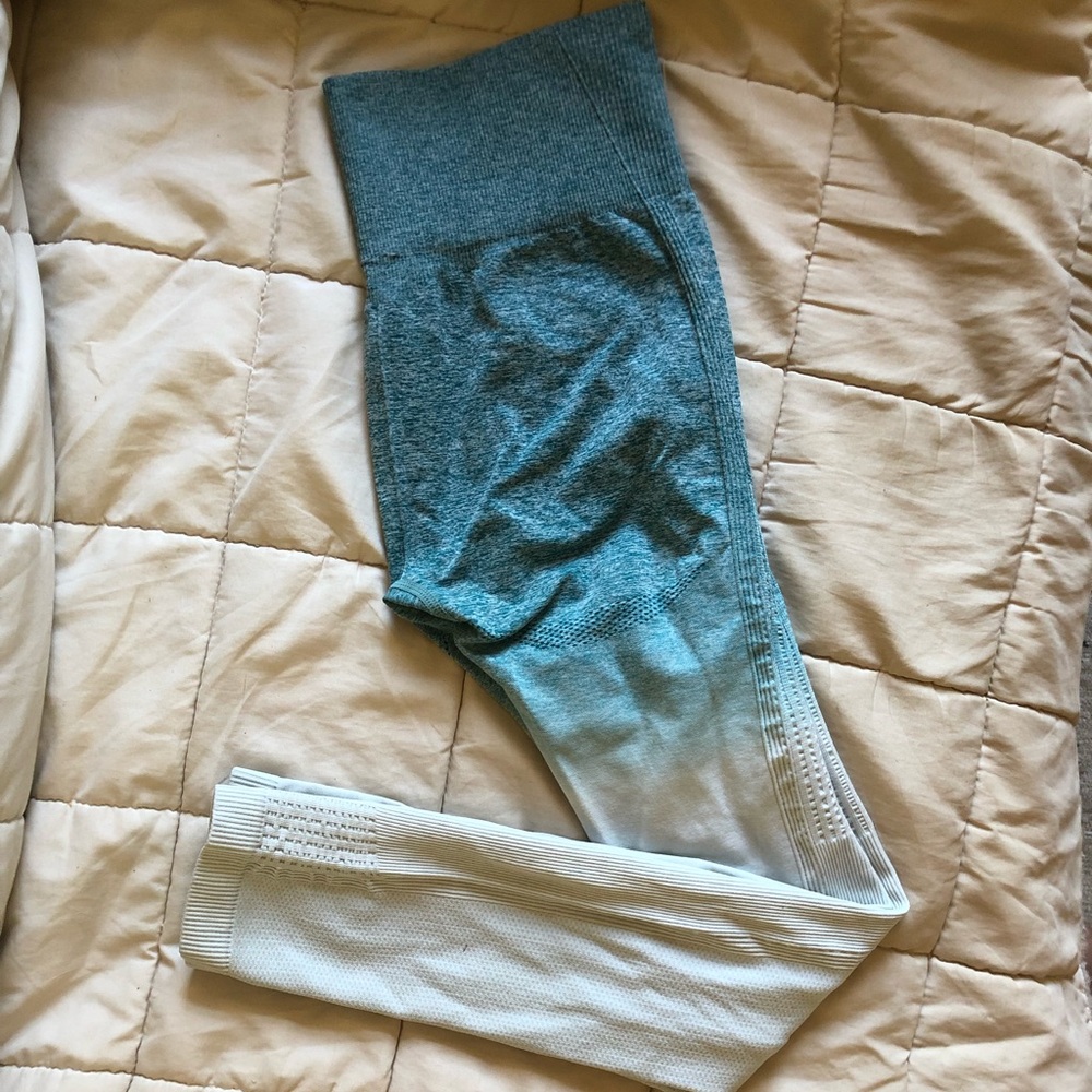 Gymshark Ombré Seamless leggings - size small